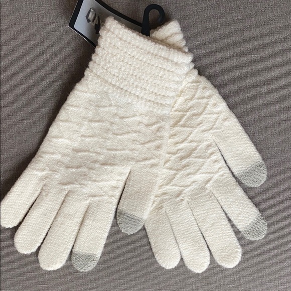 Steve Madden Zigzag Knit Touchscreen Tech Gloves - Picture 3 of 4